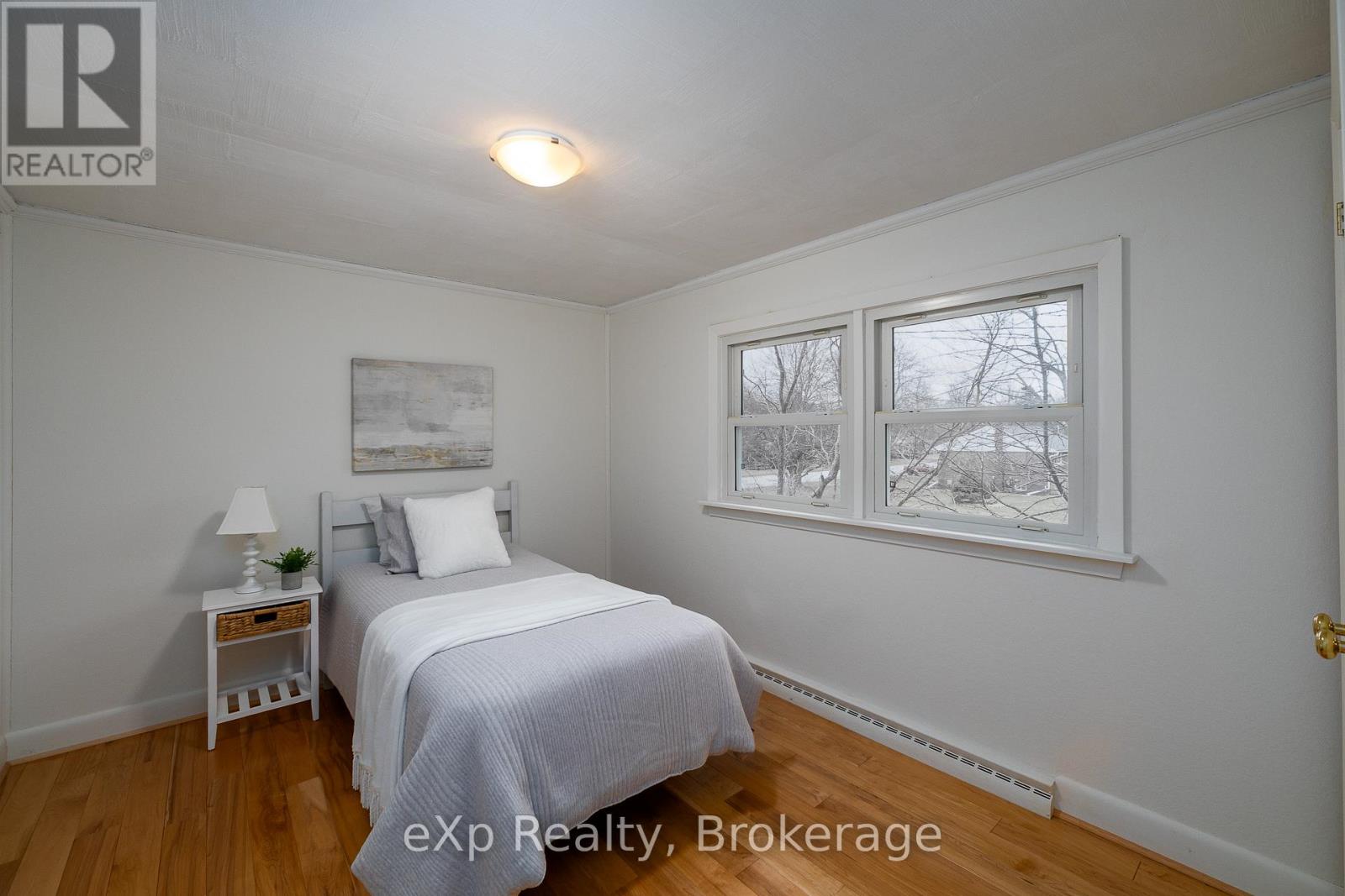 570 7th Street W, Owen Sound, Ontario  N4K 3L6 - Photo 35 - X13005228