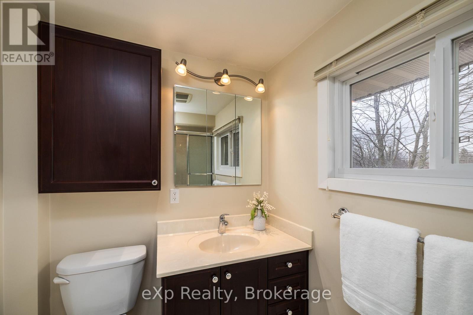 570 7th Street W, Owen Sound, Ontario  N4K 3L6 - Photo 37 - X13005228