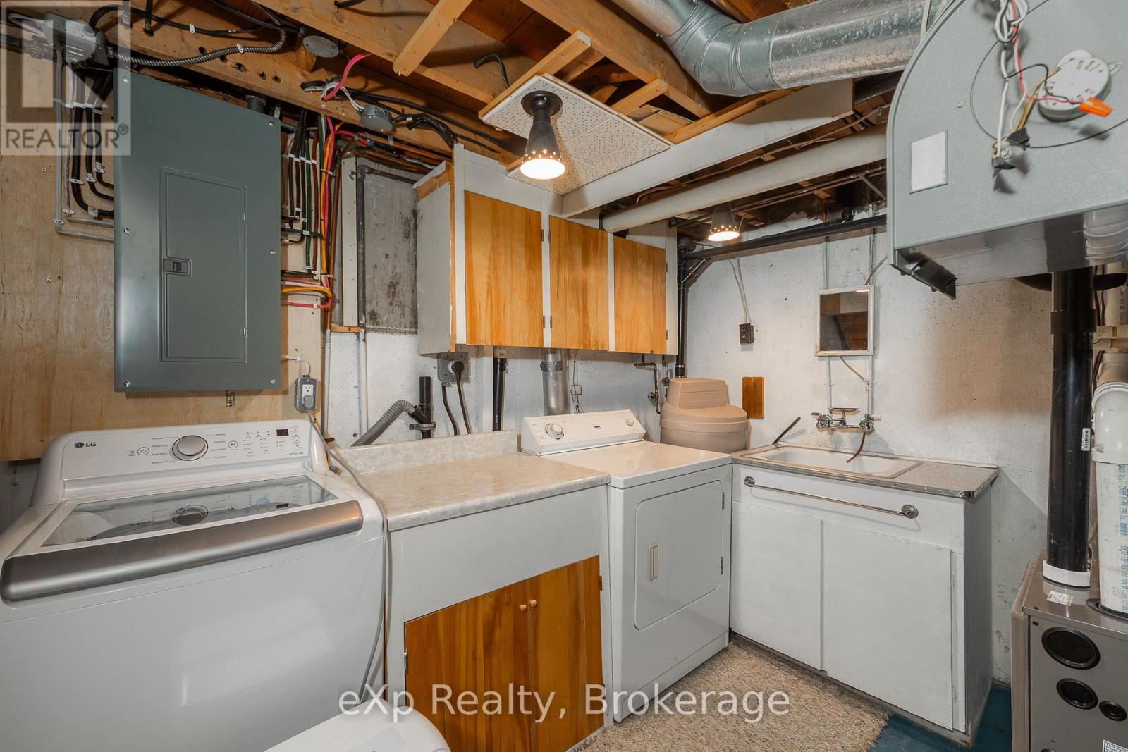 570 7th Street W, Owen Sound, Ontario  N4K 3L6 - Photo 43 - X13005228