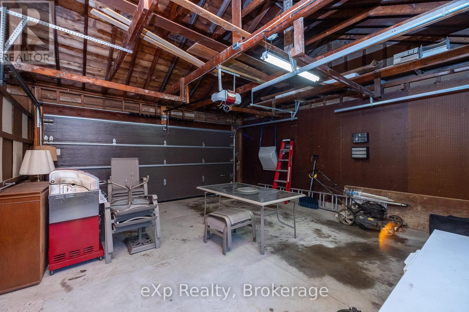 570 7th Street W, Owen Sound, Ontario  N4K 3L6 - Photo 46 - X13005228