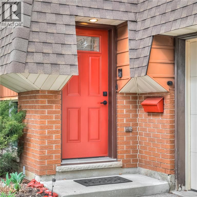 42 Culpepper Drive, Waterloo, Ontario  N2L 5L1 - Photo 4 - 40821391