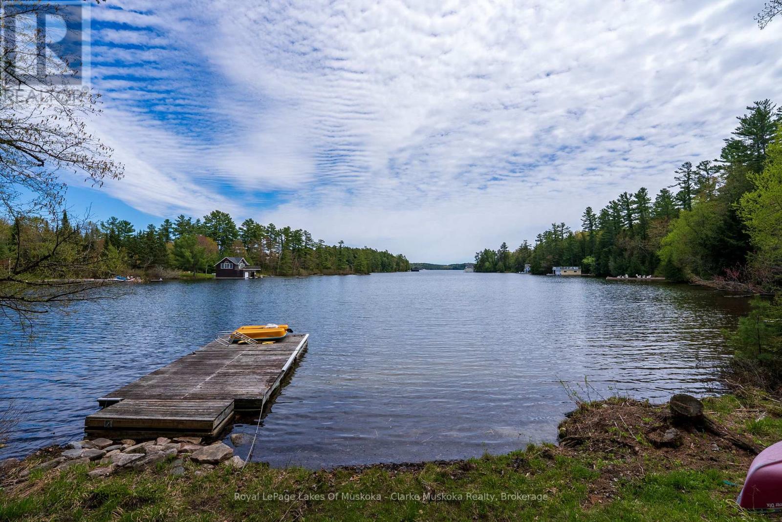 250 & 252 Clear Lake Road, Seguin, Ontario  P2A 2W8 - Photo 3 - X13007248