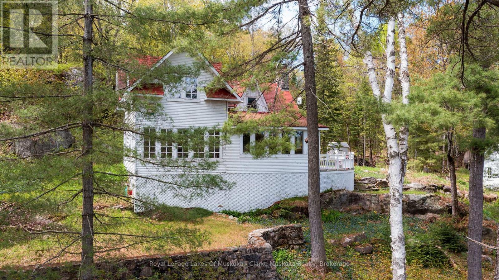 250 & 252 Clear Lake Road, Seguin, Ontario  P2A 2W8 - Photo 6 - X13007248