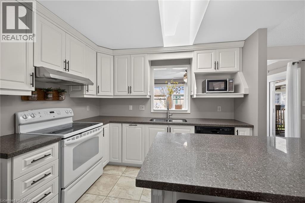 232 Silverbirch Boulevard, Hamilton, Ontario  L0R 1W0 - Photo 12 - 40821535