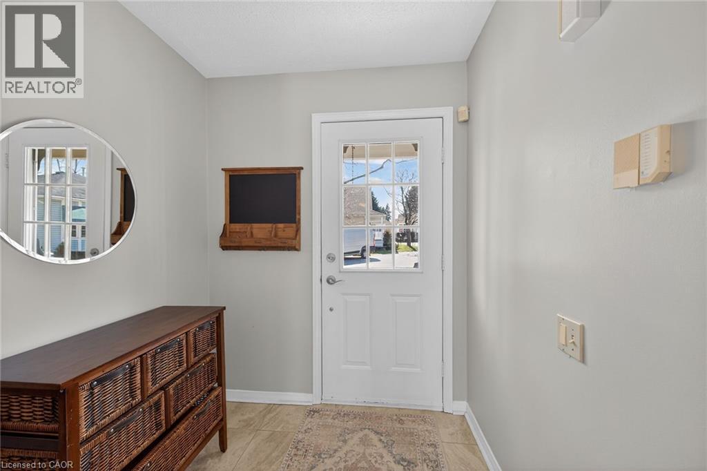 232 Silverbirch Boulevard, Hamilton, Ontario  L0R 1W0 - Photo 4 - 40821535