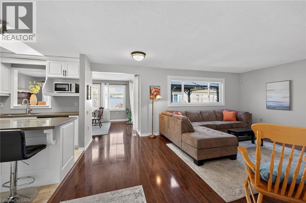 232 Silverbirch Boulevard, Hamilton, Ontario  L0R 1W0 - Photo 5 - 40821535