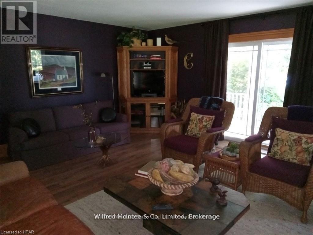 83 Duncan Street S, Morris Turnberry, Ontario  N0G 1G0 - Photo 18 - X13008348
