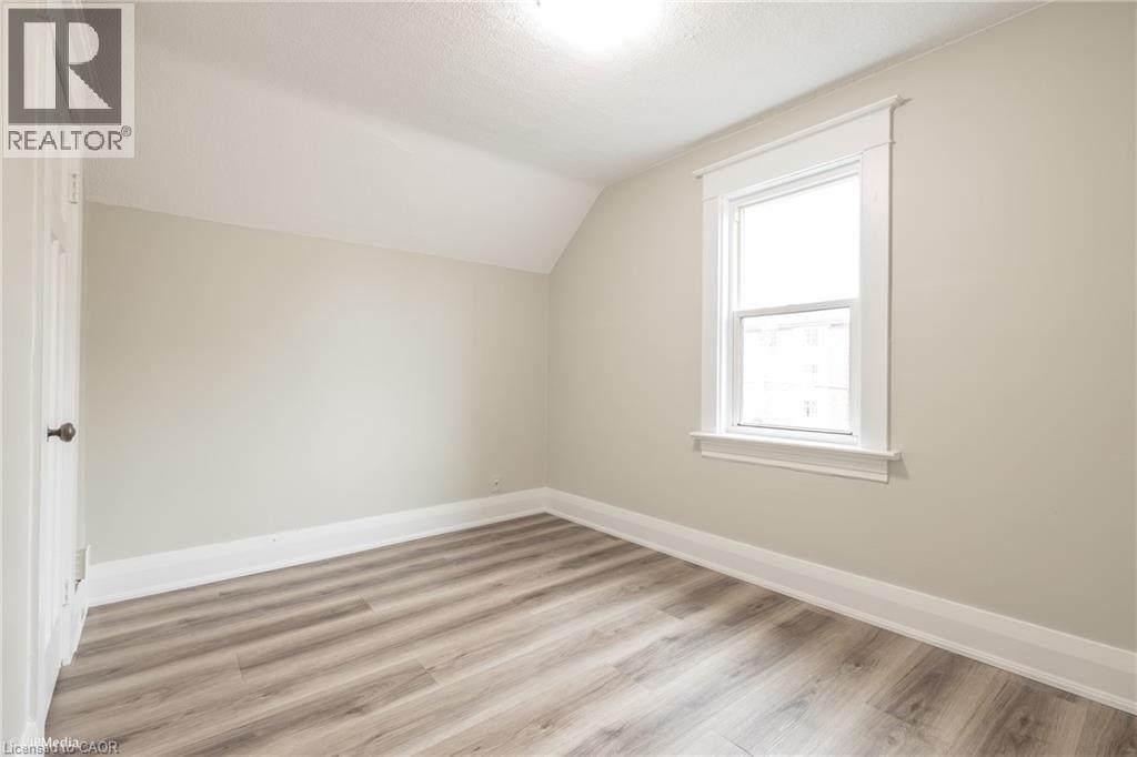 175 Regina Street N, Waterloo, Ontario  N2J 3B4 - Photo 12 - 40810452