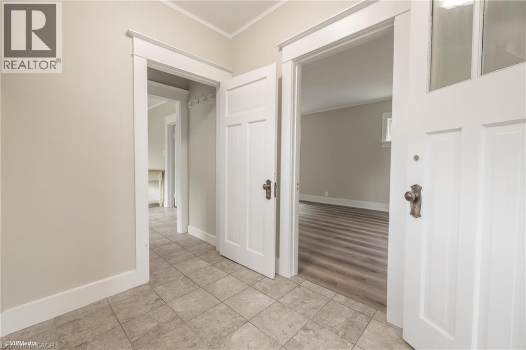 175 Regina Street N, Waterloo, Ontario  N2J 3B4 - Photo 23 - 40810452