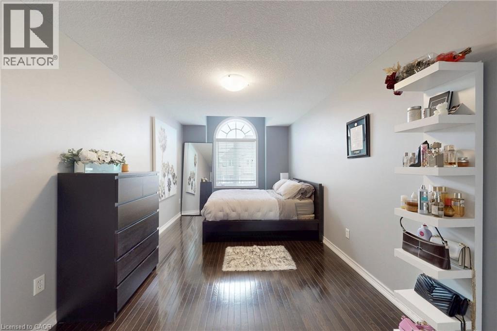 34 Forest Valley Crescent, Dundas, Ontario  L9H 0A7 - Photo 31 - 40821797