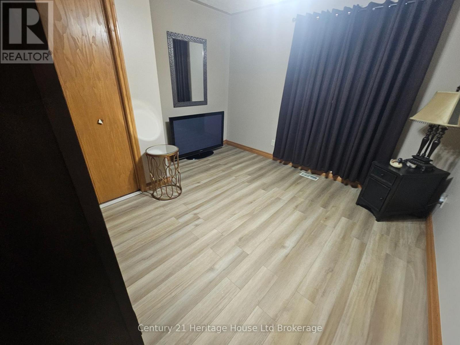 15 Gibson Drive, Tillsonburg, Ontario  N4G 5G4 - Photo 25 - X13012456
