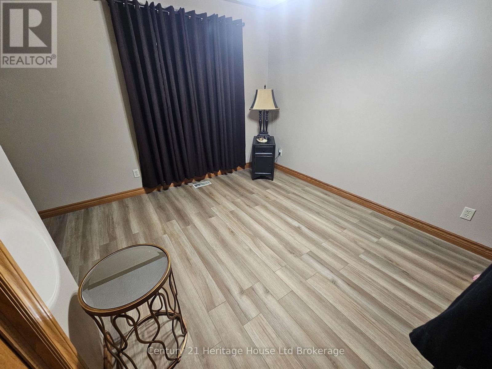 15 Gibson Drive, Tillsonburg, Ontario  N4G 5G4 - Photo 28 - X13012456