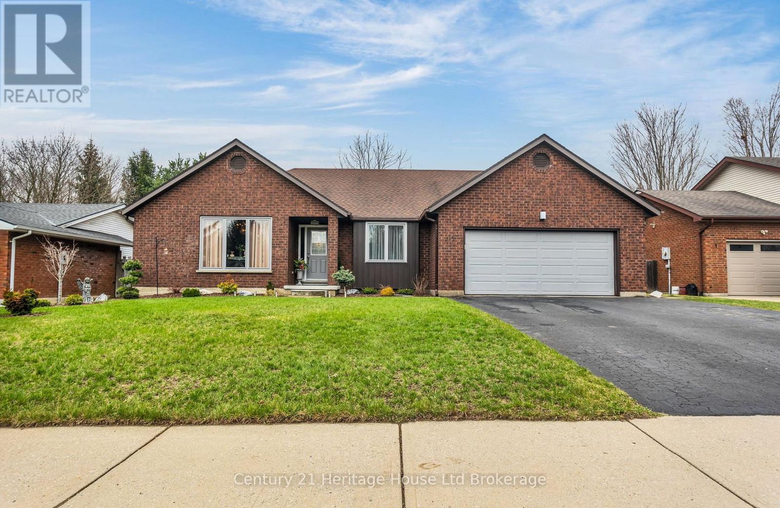 15 Gibson Drive, Tillsonburg, Ontario  N4G 5G4 - Photo 38 - X13012456