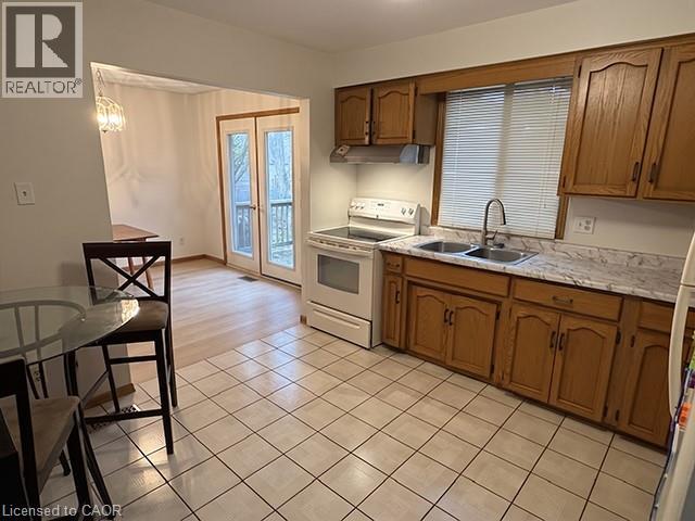 70 Bechtel Drive, Kitchener, Ontario  N2P 1S8 - Photo 3 - 40821377