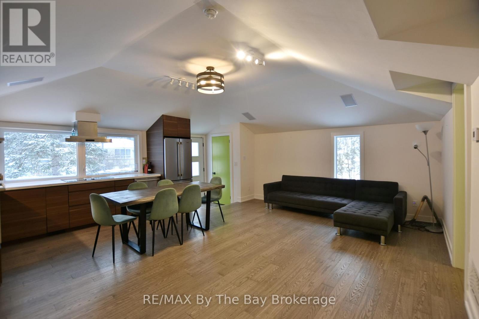 15 61st Street S, Wasaga Beach, Ontario  L9Z 1W1 - Photo 15 - S13013474