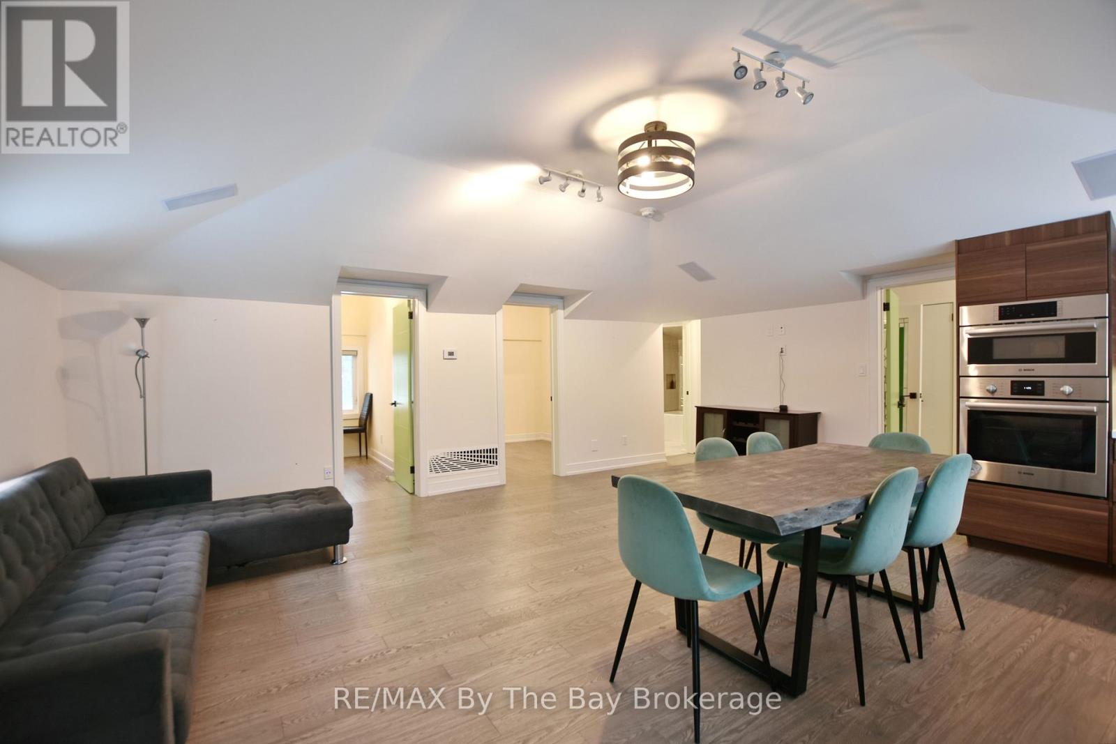 15 61st Street S, Wasaga Beach, Ontario  L9Z 1W1 - Photo 18 - S13013474