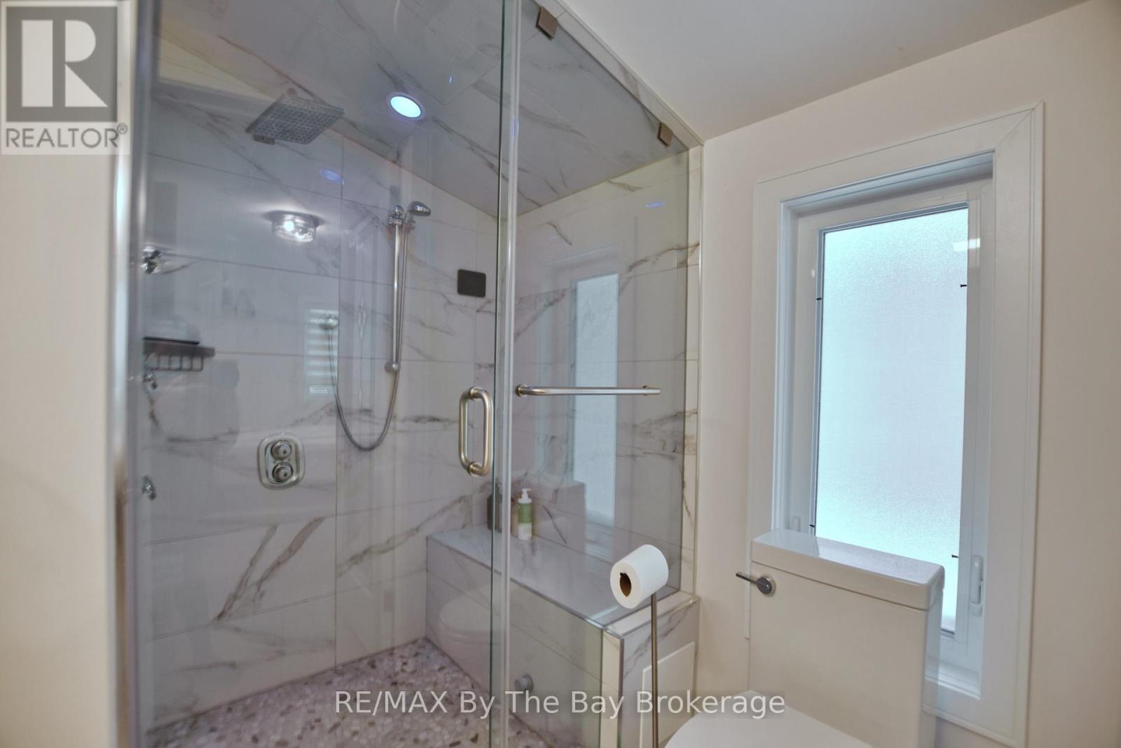 15 61st Street S, Wasaga Beach, Ontario  L9Z 1W1 - Photo 23 - S13013474