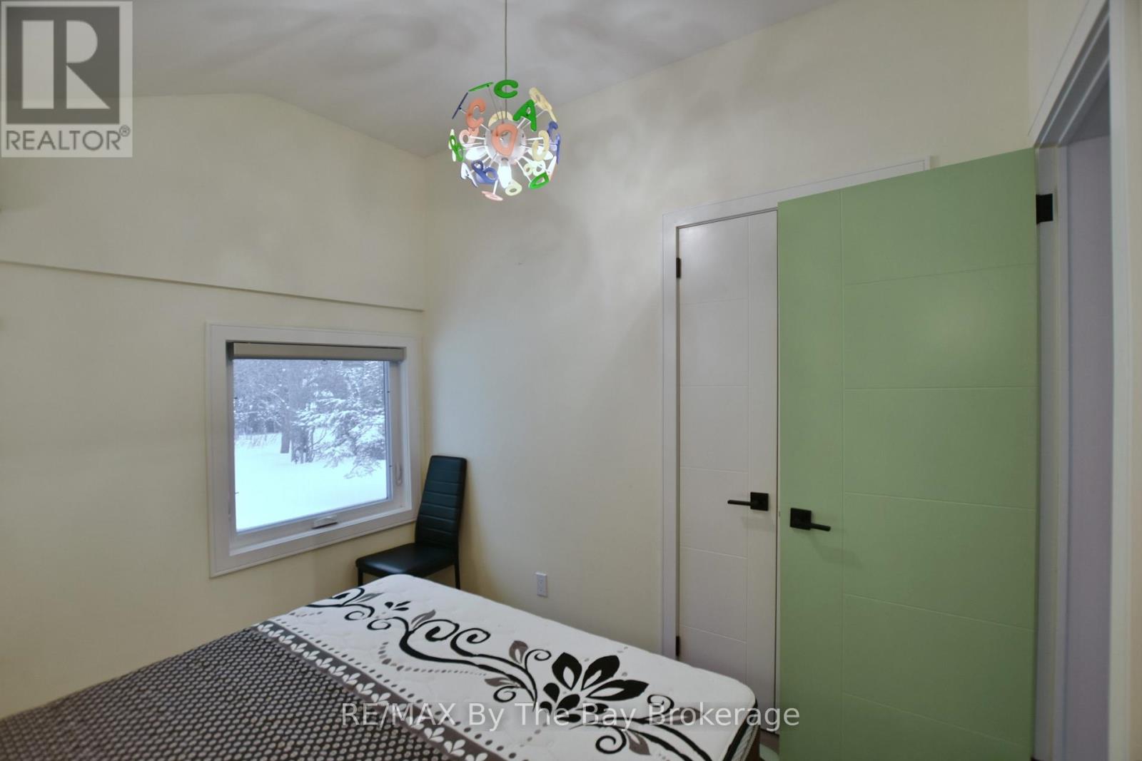 15 61st Street S, Wasaga Beach, Ontario  L9Z 1W1 - Photo 26 - S13013474