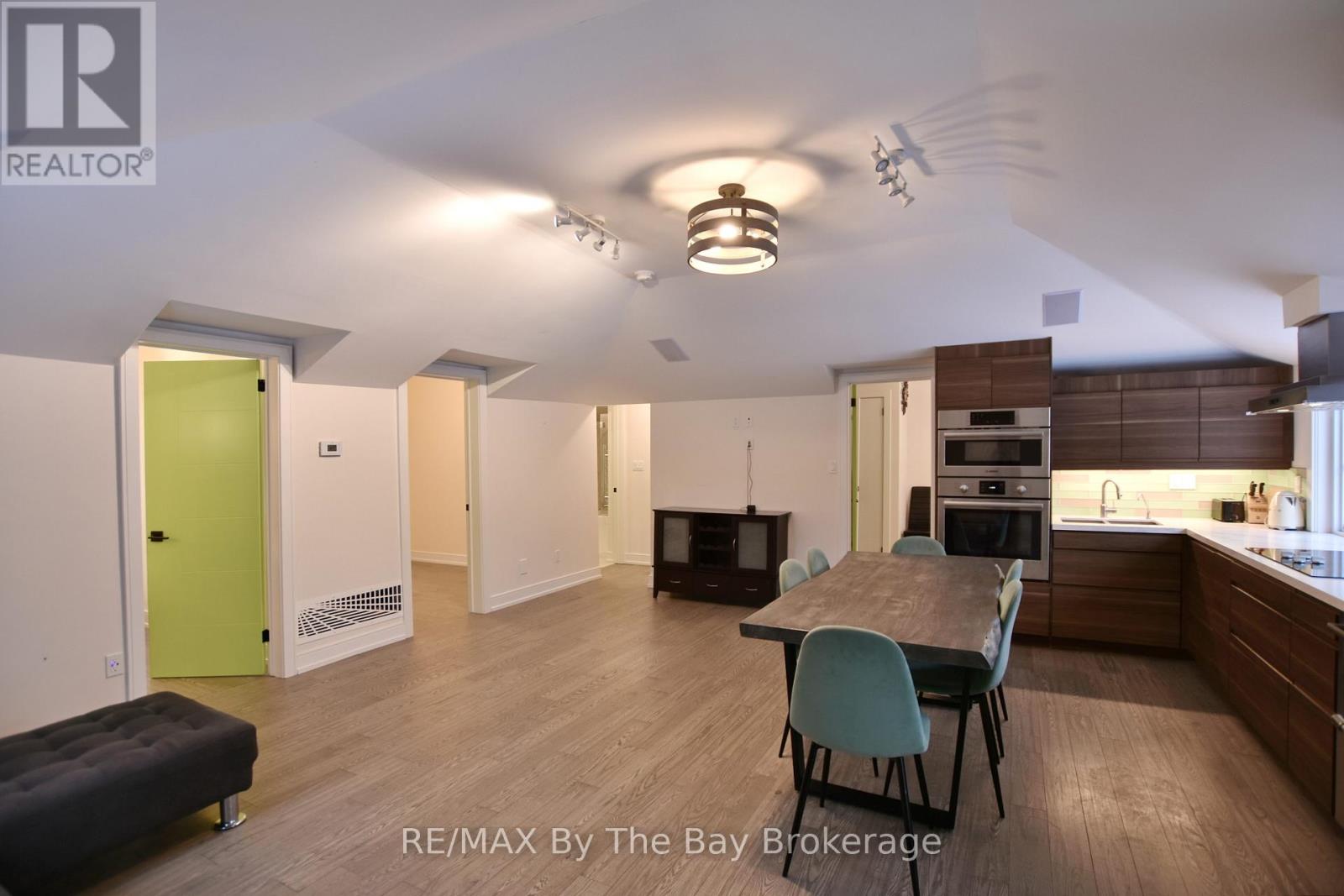 15 61st Street S, Wasaga Beach, Ontario  L9Z 1W1 - Photo 7 - S13013474