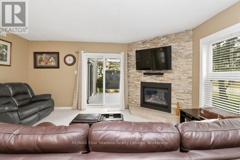 810 Suncrest Circle, Collingwood, Ontario  L9Y 5C7 - Photo 12 - S13013552