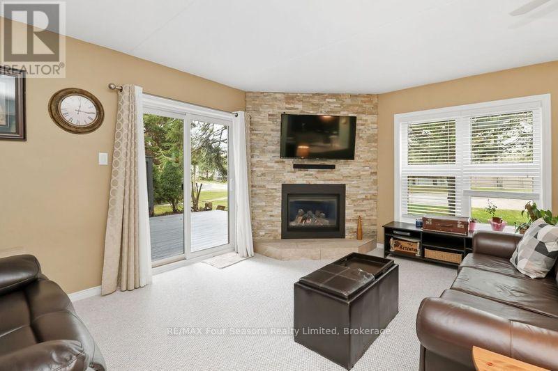 810 Suncrest Circle, Collingwood, Ontario  L9Y 5C7 - Photo 13 - S13013552