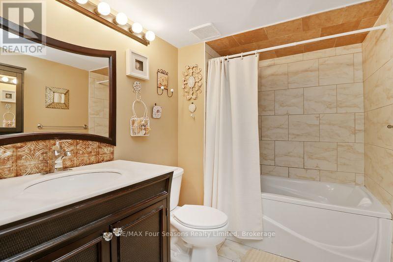 810 Suncrest Circle, Collingwood, Ontario  L9Y 5C7 - Photo 22 - S13013552