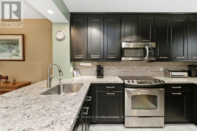 810 Suncrest Circle, Collingwood, Ontario  L9Y 5C7 - Photo 8 - S13013552