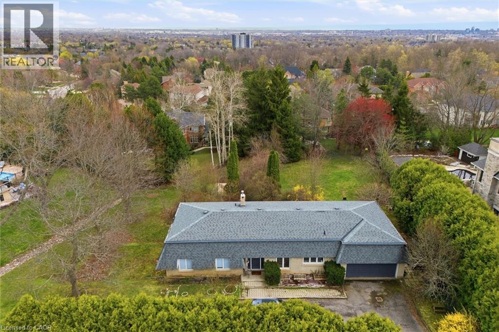 1310 Beaufort Drive, Burlington, Ontario  L7P 4V9 - Photo 5 - 40822009