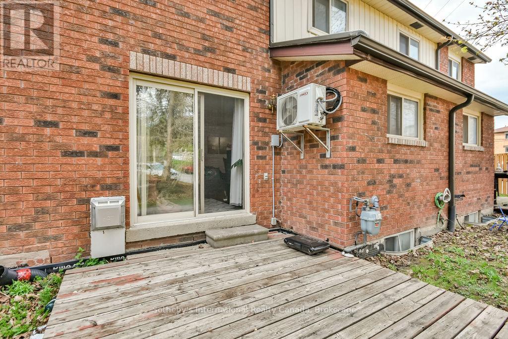 38 - 112 Loggers Run, Barrie, Ontario  L4N 6X1 - Photo 6 - S13014570