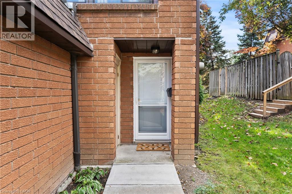 444 Stone Church Road W Unit# N1, Hamilton, Ontario  L9B 1R1 - Photo 5 - 40821940