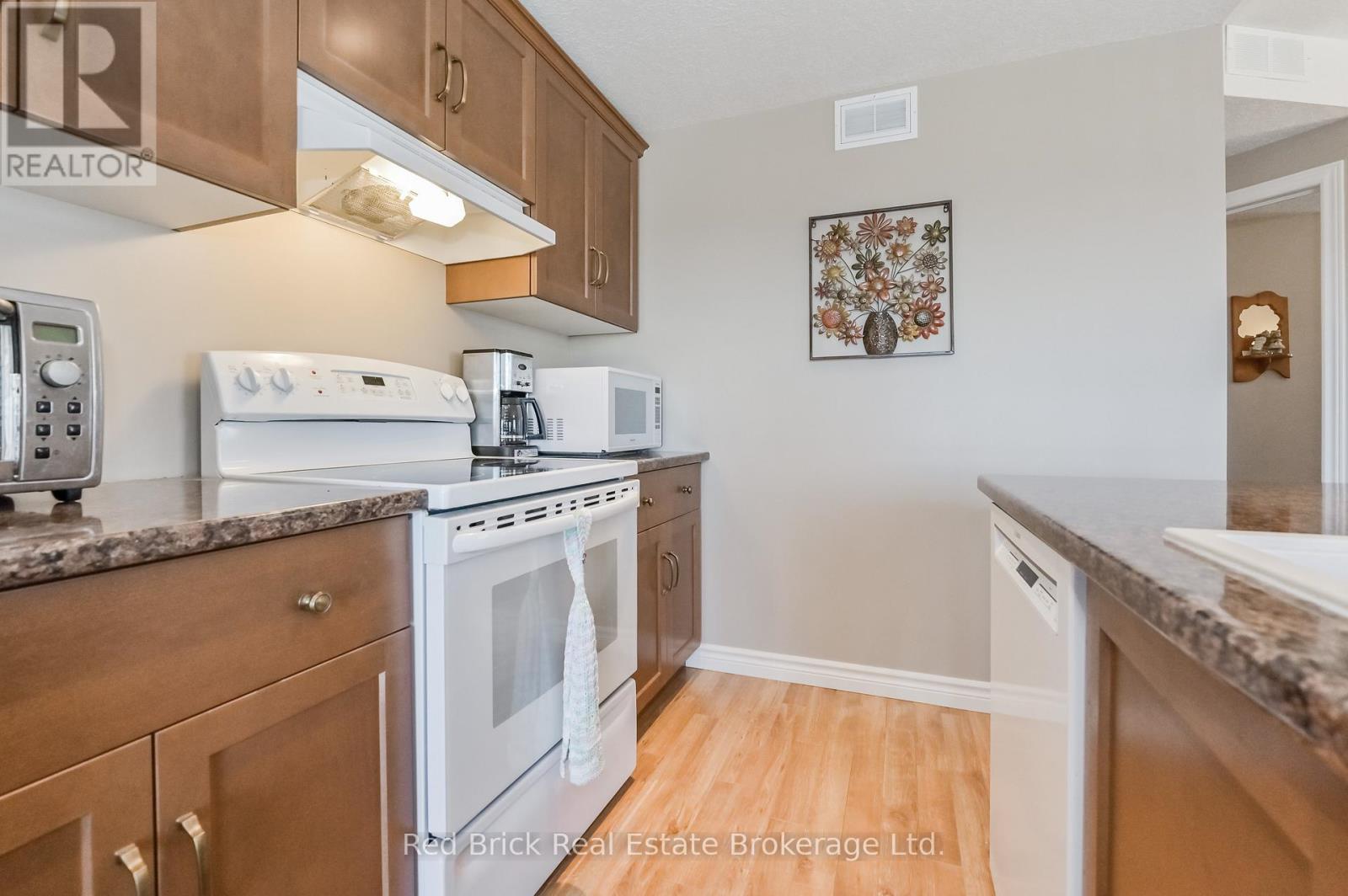 207 - 6492 Gerrie Road, Centre Wellington, Ontario  N0B 1S0 - Photo 25 - X13018184