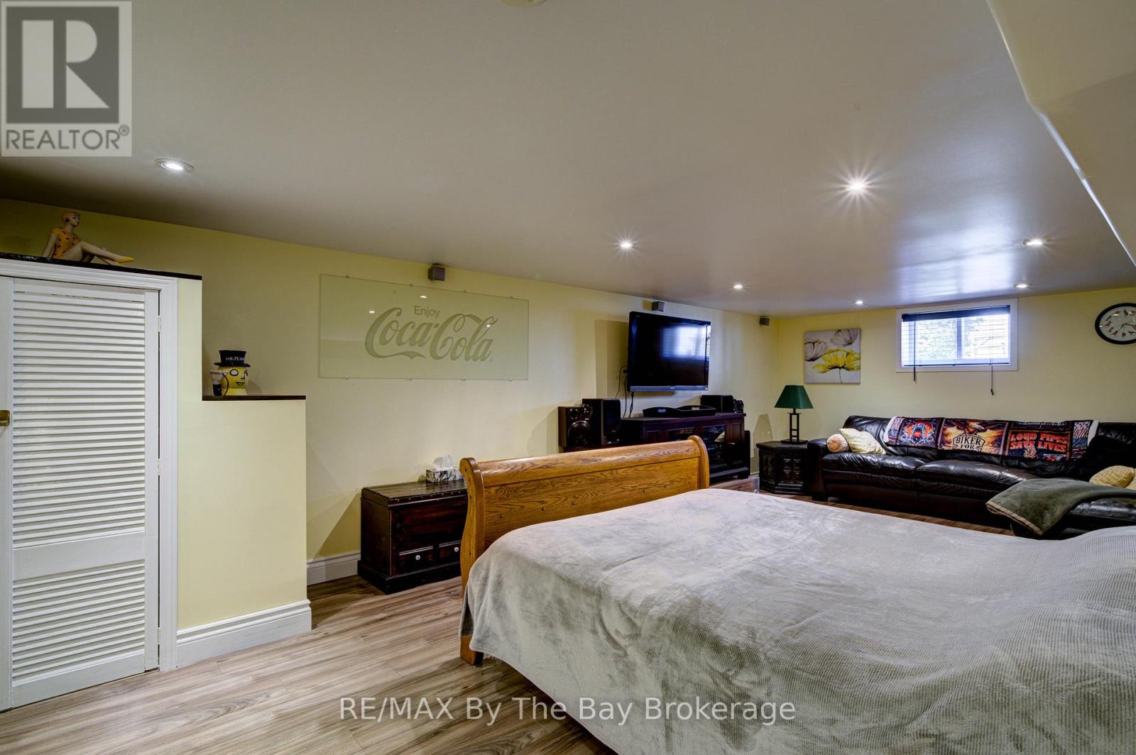 31 Saunders Street, Collingwood, Ontario  L9Y 0G3 - Photo 34 - S13018448