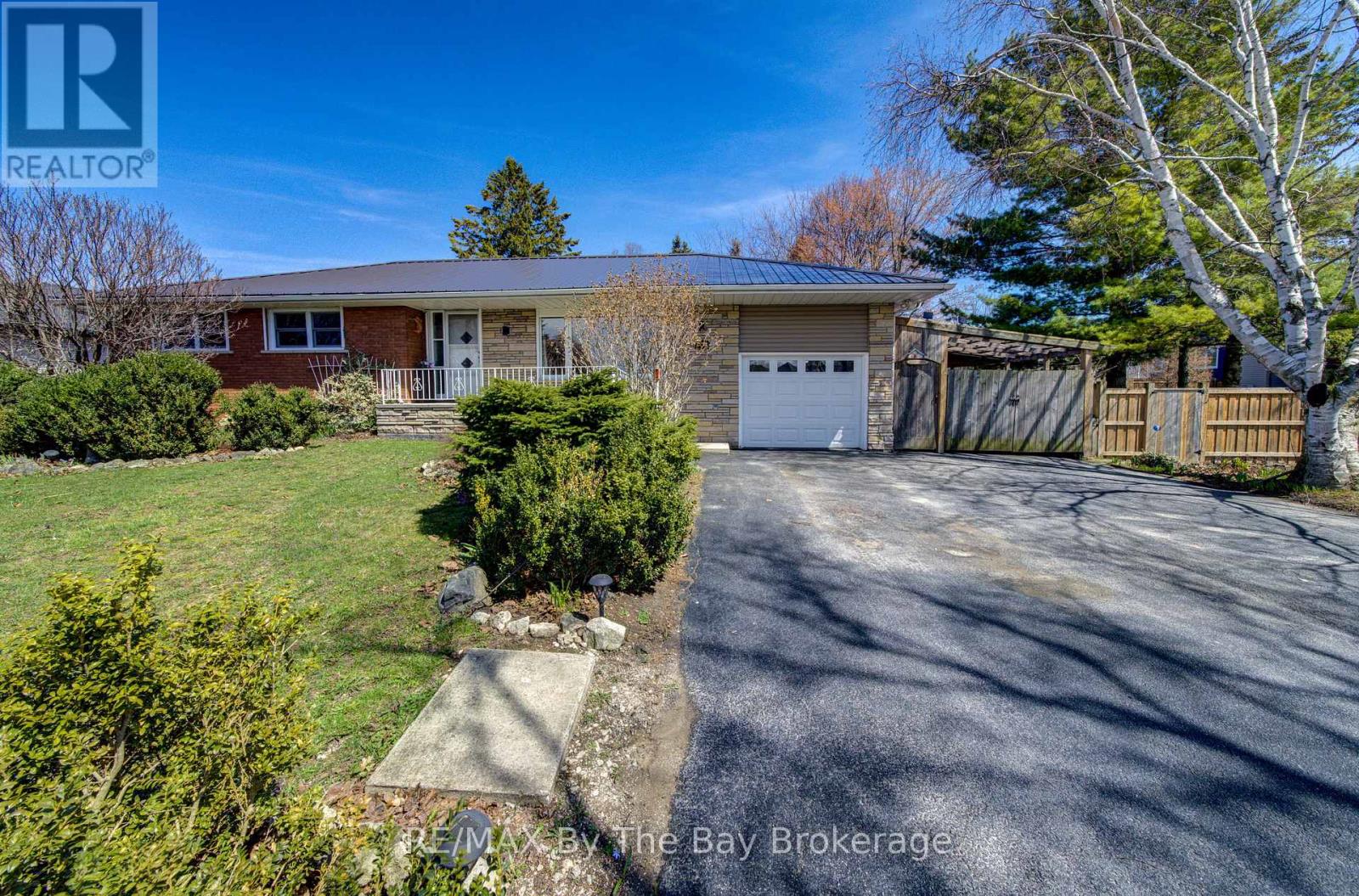 31 Saunders Street, Collingwood, Ontario  L9Y 0G3 - Photo 6 - S13018448