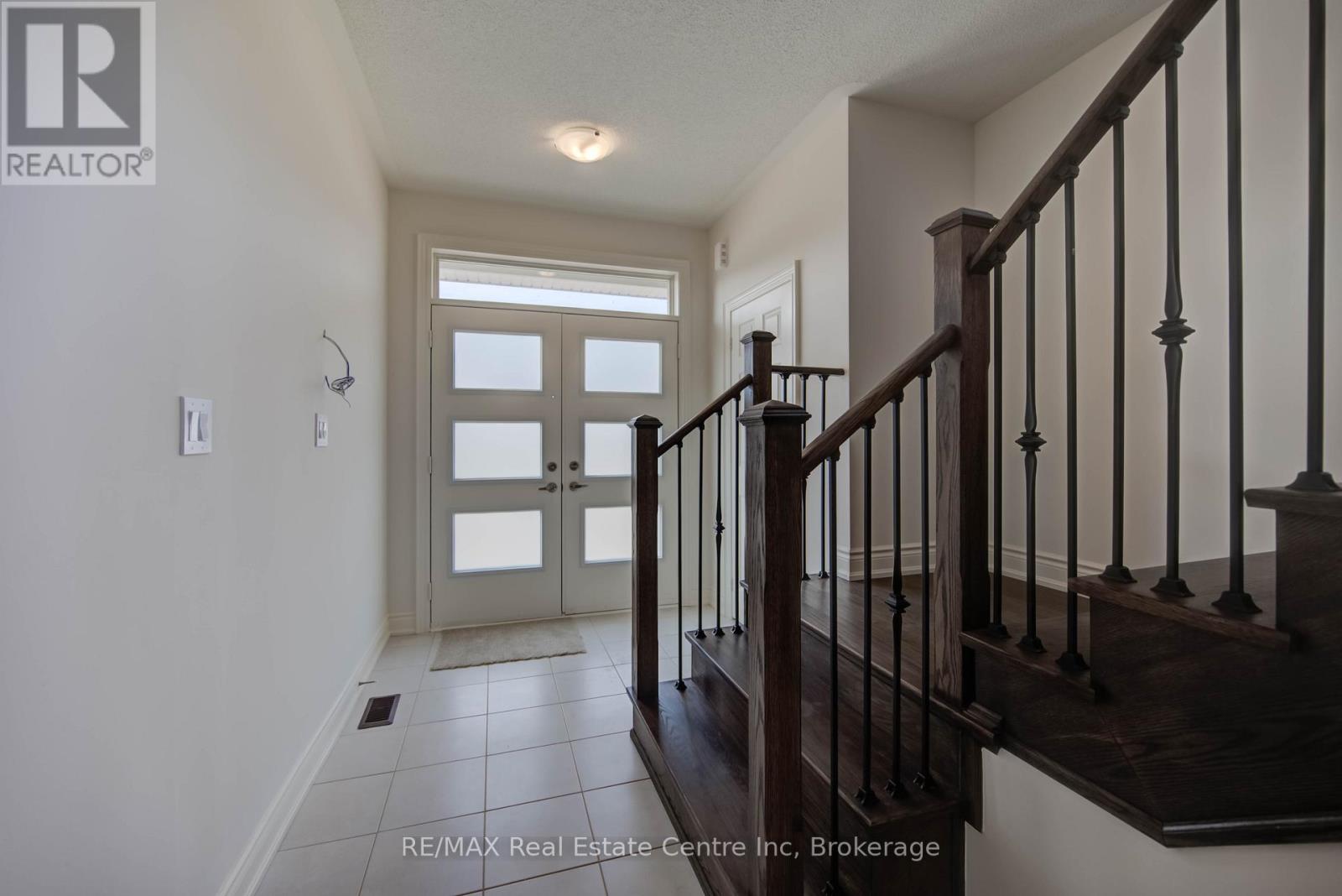 154 Attwater Drive, Cambridge, Ontario  N1T 0G5 - Photo 6 - X13018566