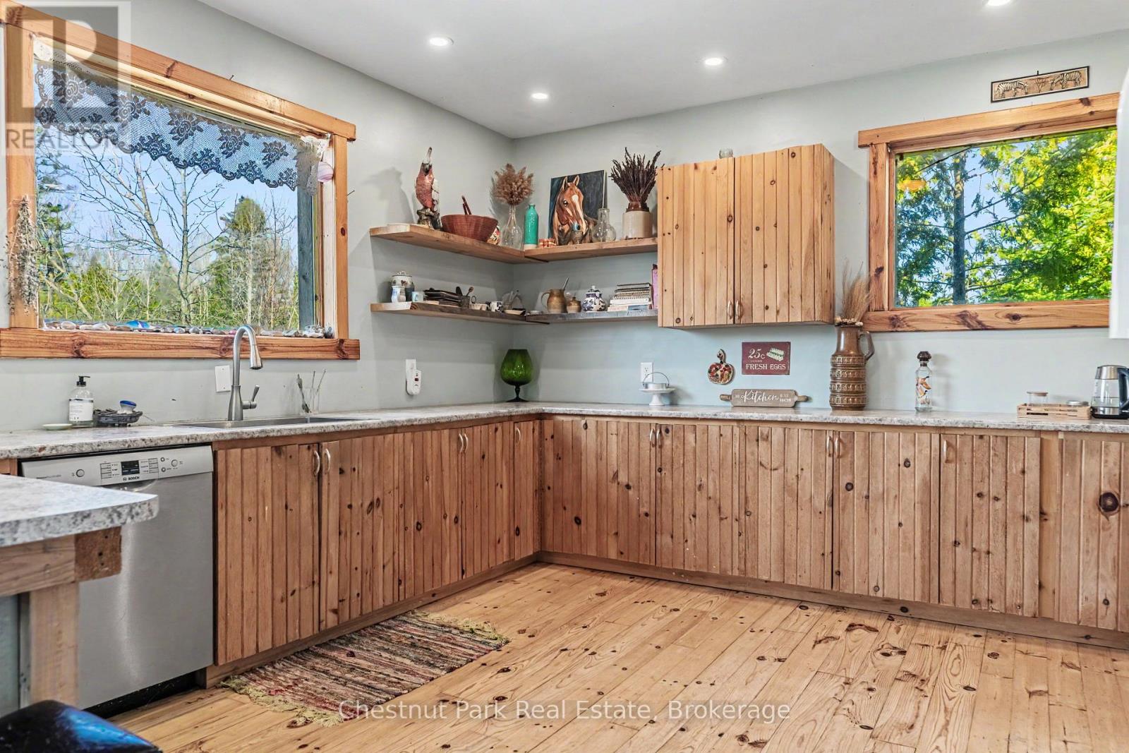 1137 Sunset Drive, South Bruce Peninsula, Ontario  N0H 2T0 - Photo 24 - X13020958