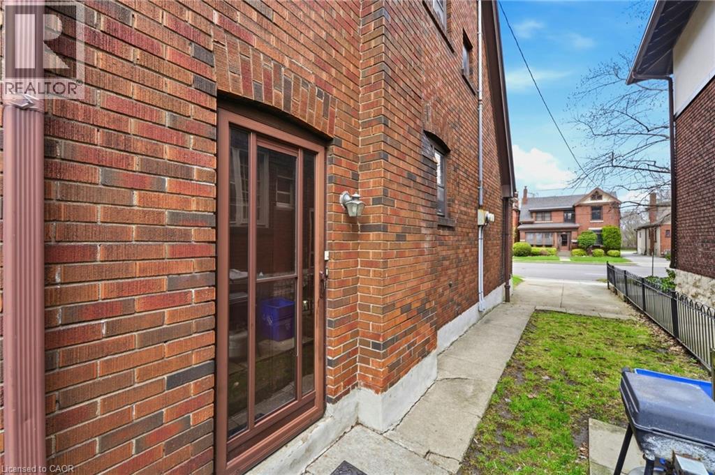 509 Aberdeen Avenue, Hamilton, Ontario  L8P 2S6 - Photo 35 - 40822571