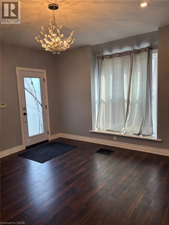 4404 Morrison Street, Niagara Falls, Ontario  L2E 2B3 - Photo 4 - 40822503