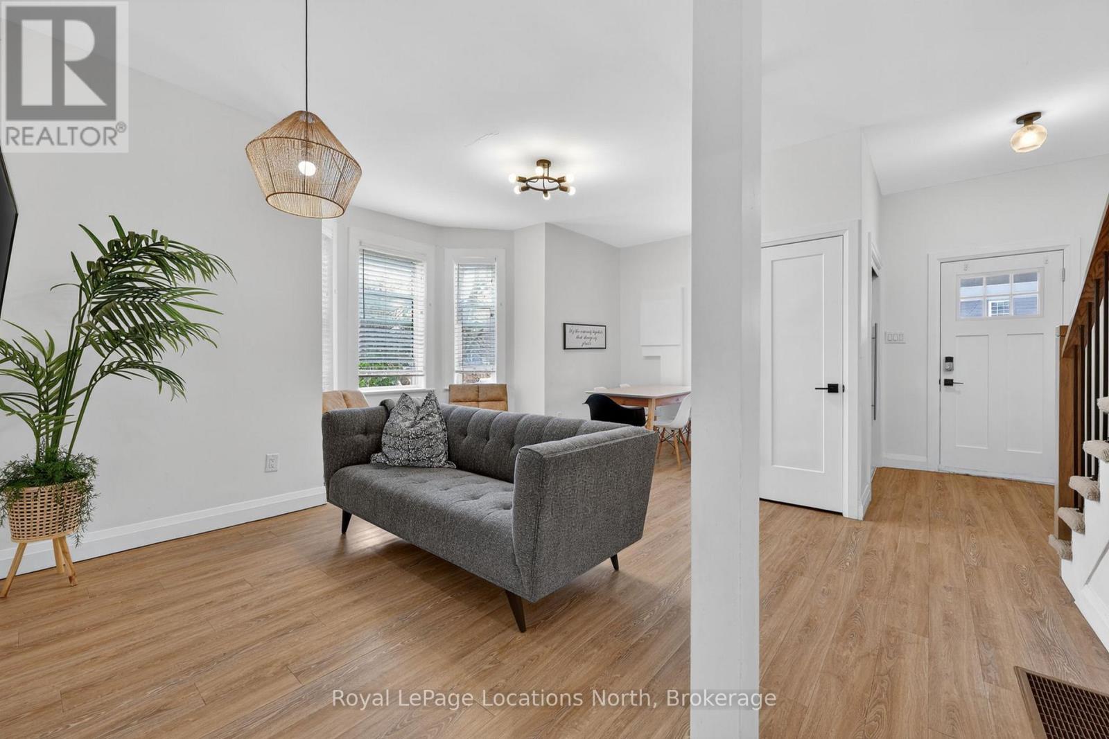 363 & 361 Cedar Street, Collingwood, Ontario  L9Y 3B2 - Photo 7 - S13022370