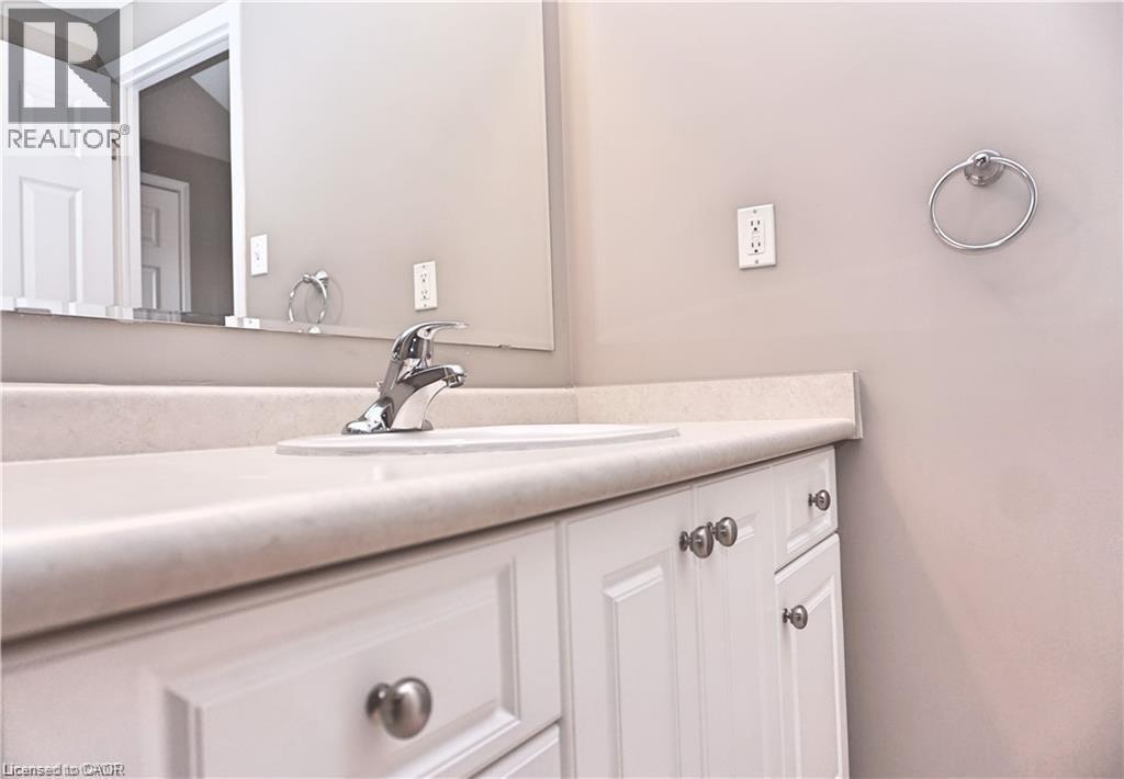 40 Madeleine Street, Kitchener, Ontario  N2R 1V4 - Photo 14 - 40822627