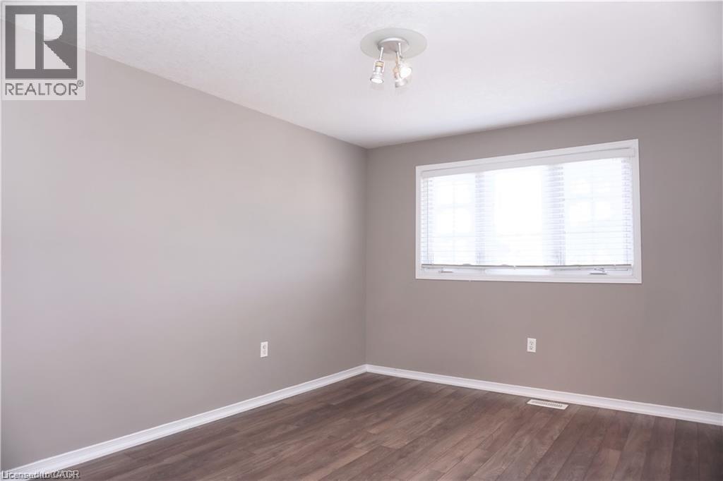 40 Madeleine Street, Kitchener, Ontario  N2R 1V4 - Photo 20 - 40822627