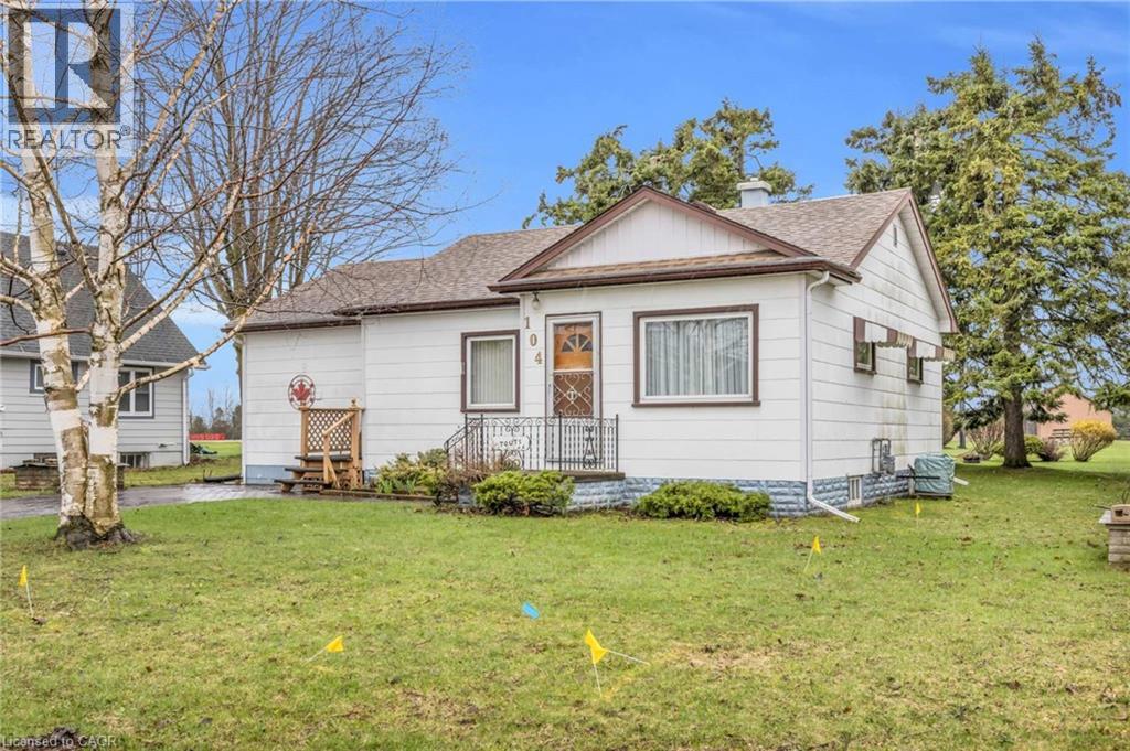 104 King Street, Palmerston, Ontario  N0G 2P0 - Photo 2 - 40821165