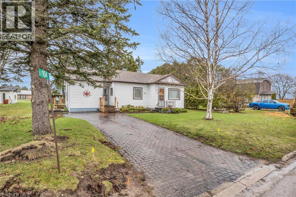 104 King Street, Palmerston, Ontario  N0G 2P0 - Photo 6 - 40821165