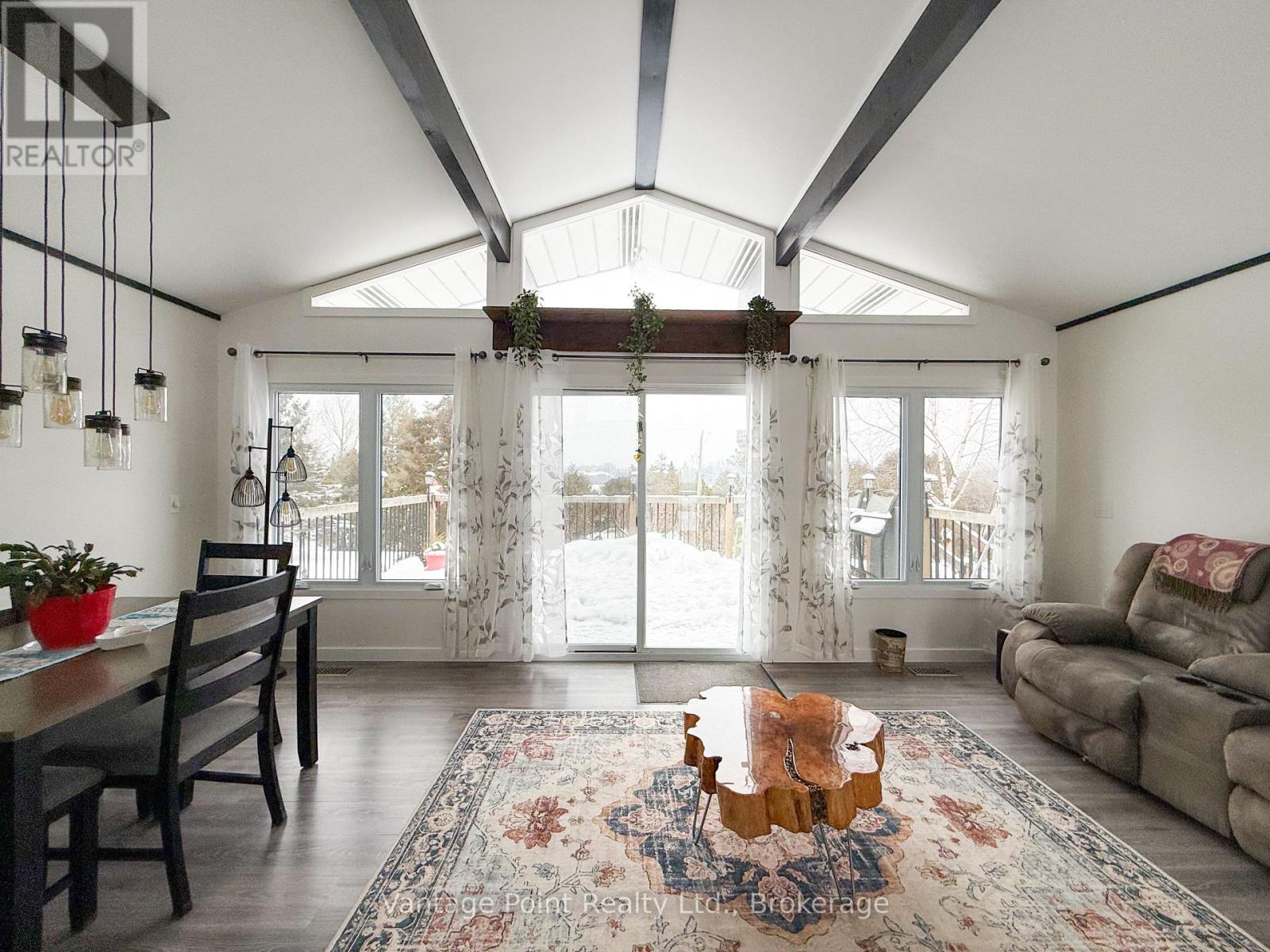474828 Townsend Lake Road, West Grey, Ontario  N0C 1H0 - Photo 11 - X13026718
