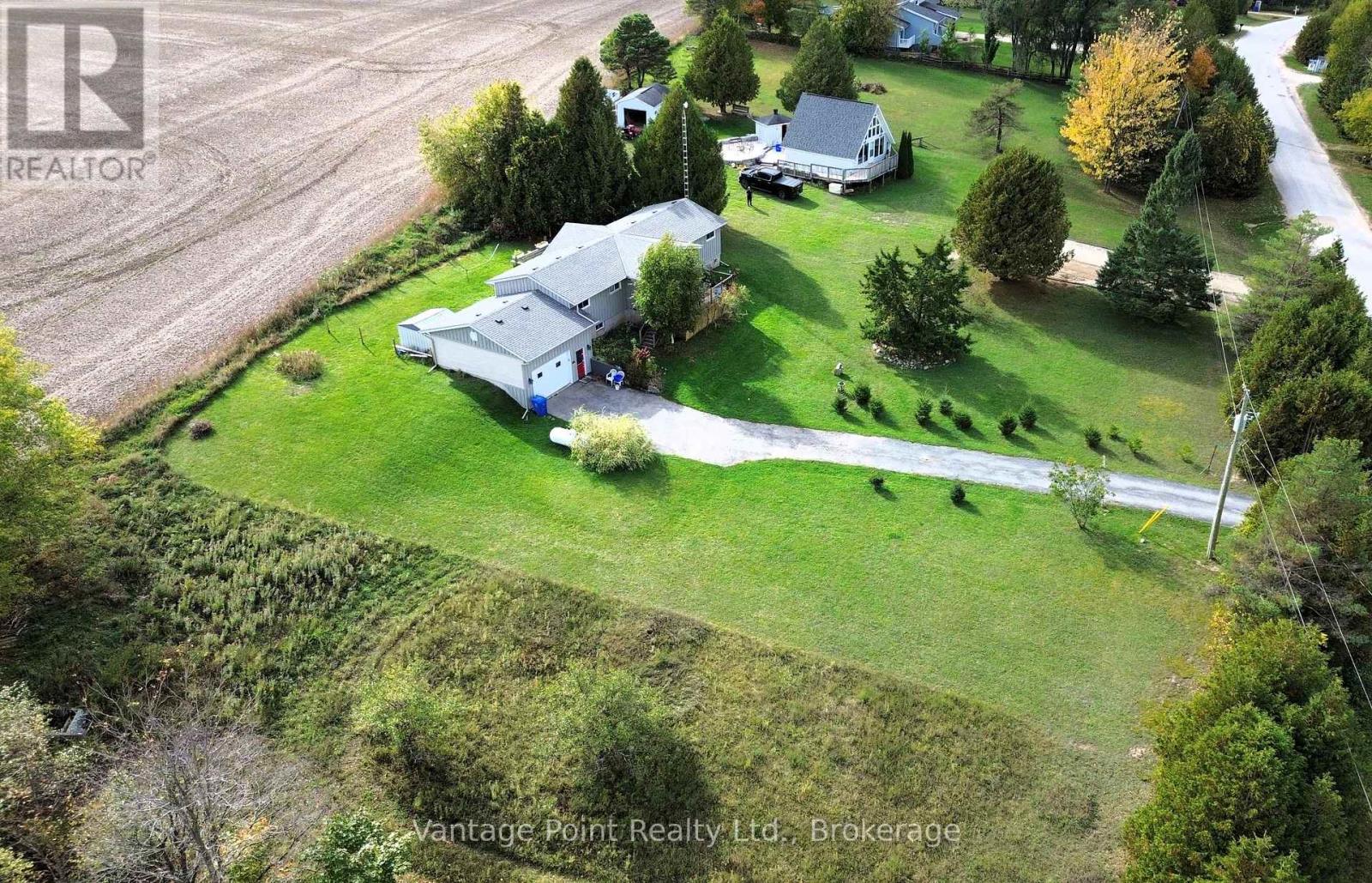 474828 Townsend Lake Road, West Grey, Ontario  N0C 1H0 - Photo 3 - X13026718