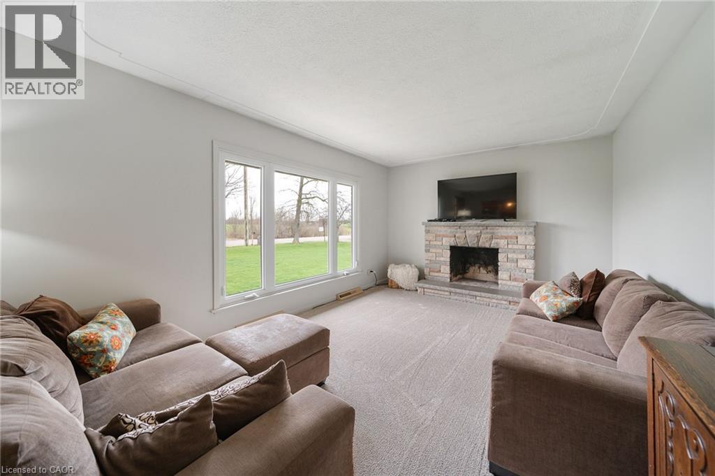 2223 Hall Road, Binbrook, Ontario  L0R 1C0 - Photo 18 - 40820570