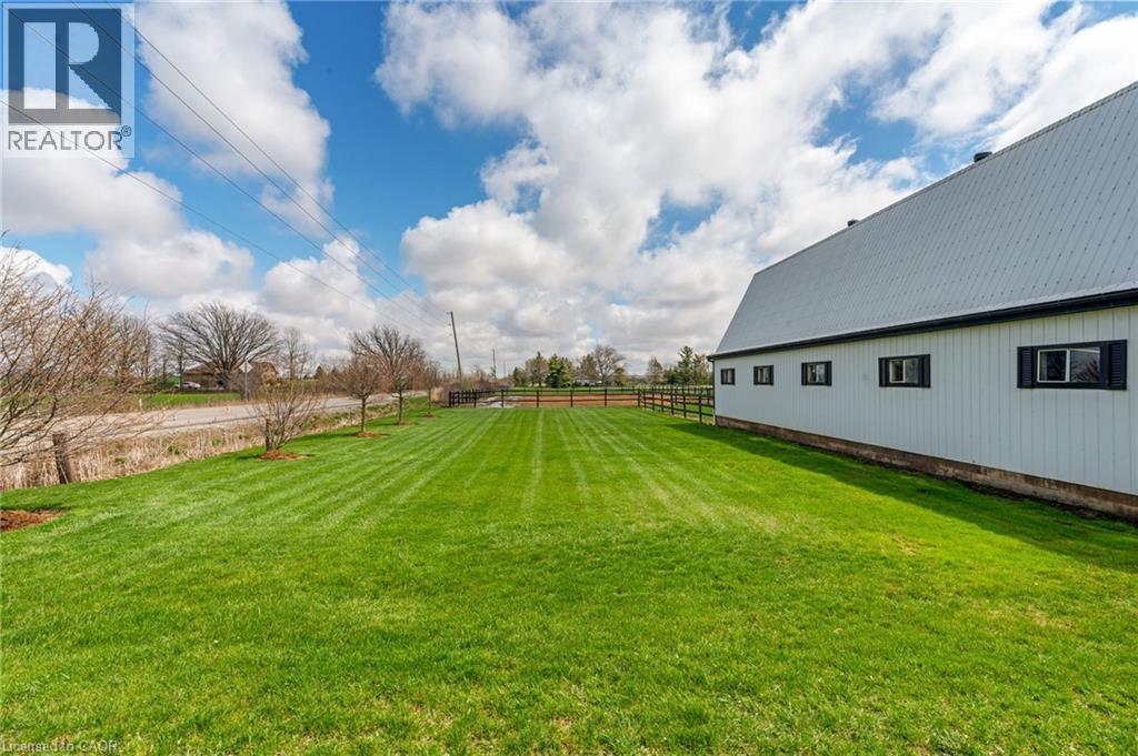 2223 Hall Road, Binbrook, Ontario  L0R 1C0 - Photo 34 - 40820570