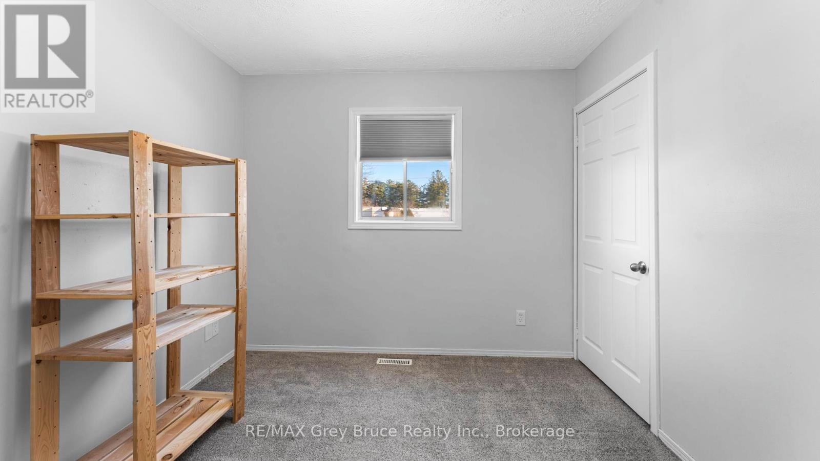 1666 3rd Avenue W, Owen Sound, Ontario  N4K 4R4 - Photo 11 - X13030192
