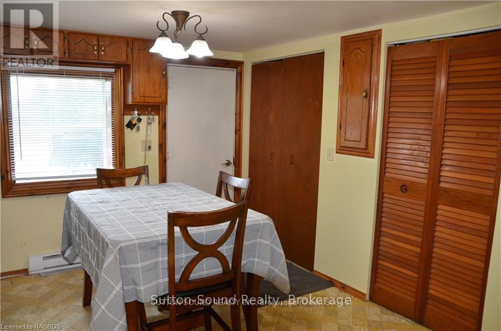 402432 Grey Road 4, West Grey, Ontario  N0H 1R0 - Photo 3 - X13031334