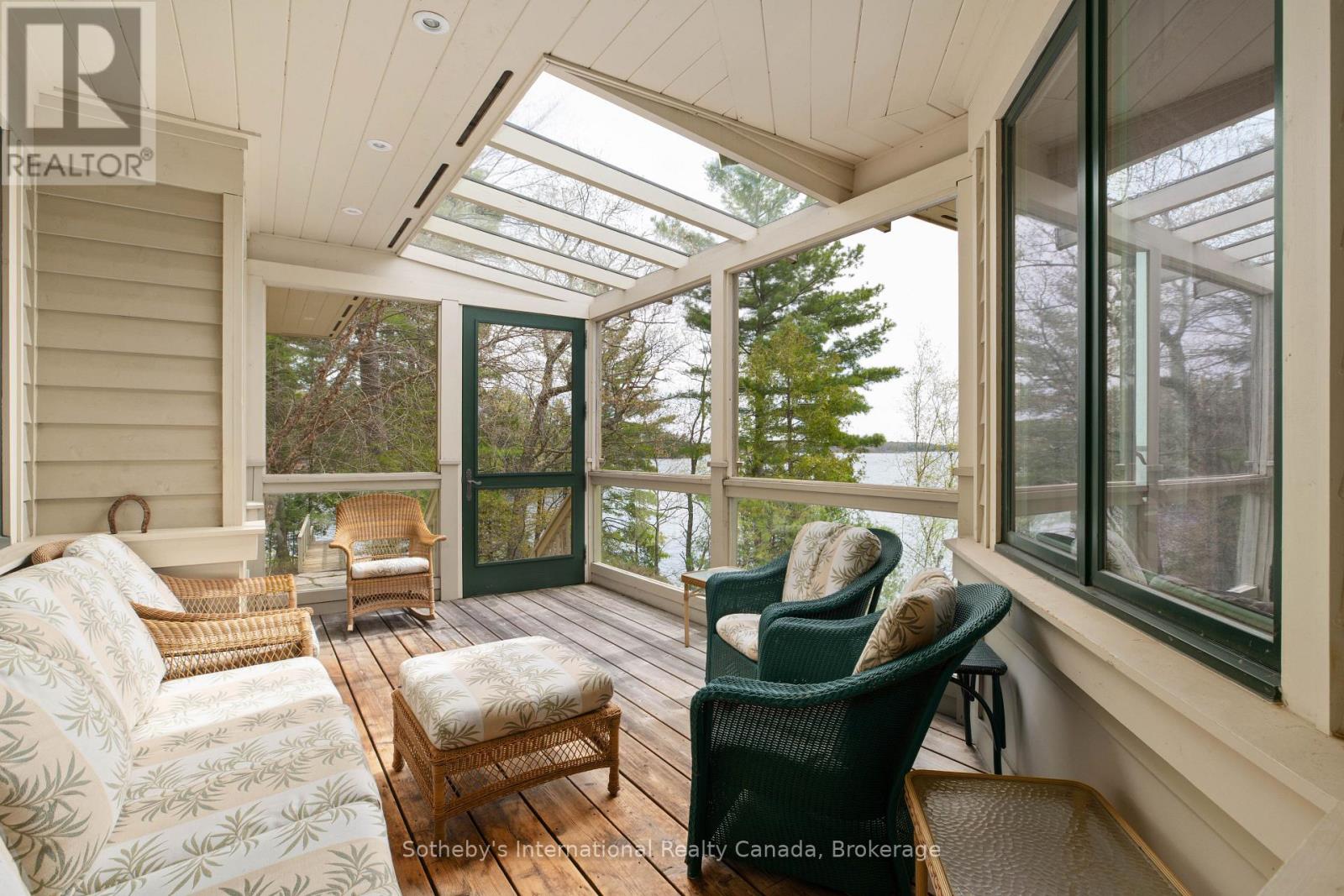 Point Cottage - 1250 Waldmere Road, Bracebridge, Ontario  P1L 1W8 - Photo 16 - X13032024