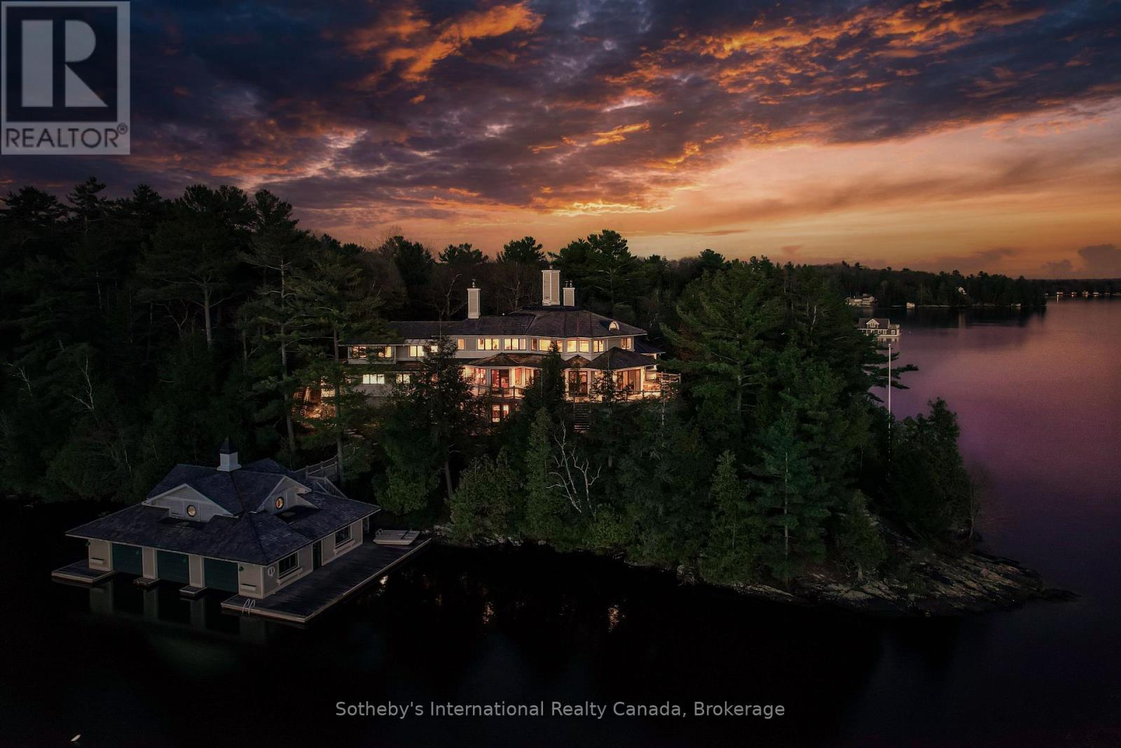 Point Cottage - 1250 Waldmere Road, Bracebridge, Ontario  P1L 1W8 - Photo 4 - X13032024